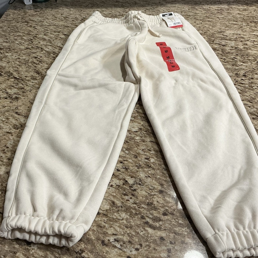 PUMA Fleece Jogger Pants Women's M Cream 28" Inseam NWT